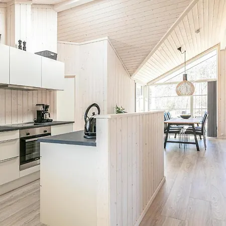 3 Bedroom Awesome In