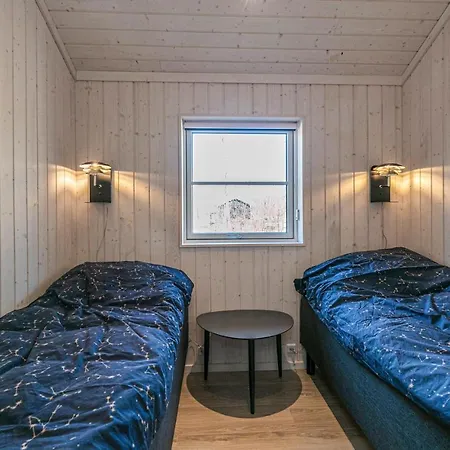 3 Bedroom Awesome In Hasle