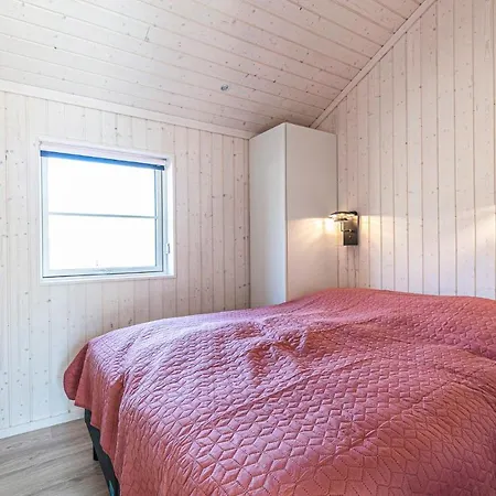 3 Bedroom Awesome In